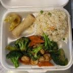 Best Shrimp with Fresh Broccoli (Lunch).(with fried rice wonton and egg roll) in Lucedale, MS