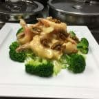 Best Crispy Shrimp with Walnuts in Mineola, NY