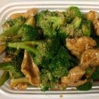 Best Chicken with Broccoli(Qt) in Canton, MI