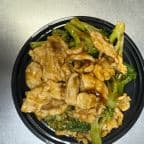 Best Chicken w. Broccoli in Springfield, TN