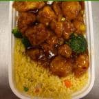 Best General Tso's Chicken (Combo Dinner) in Perrysburg, OH