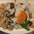 Best Moo Goo Gai Pan (Combo Dinner) in Perrysburg, OH