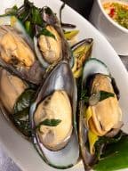 Best STEAMED MUSSEL in Santa Clarita, CA