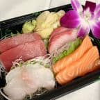 Best 8 Pieces Sashimi in Brooklyn, NY