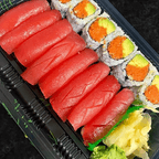 Best Tuna Sushi Dinner in Brooklyn, NY