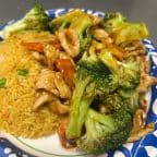 Best Chicken with Broccoli芥兰鸡 in Geneseo, IL