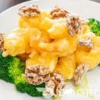 Best Shrimp With Walnuts奶油核桃虾 in Green Valley, AZ