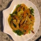 Best 31. Stir-Fried Curry Shrimp with Onion & Carrot in Seattle, WA