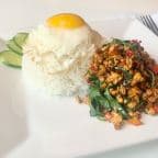 Best Hot Basil (Pad Kra Pow) in Lowell, MA