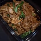 Best Pad See Eew in Long Beach, CA